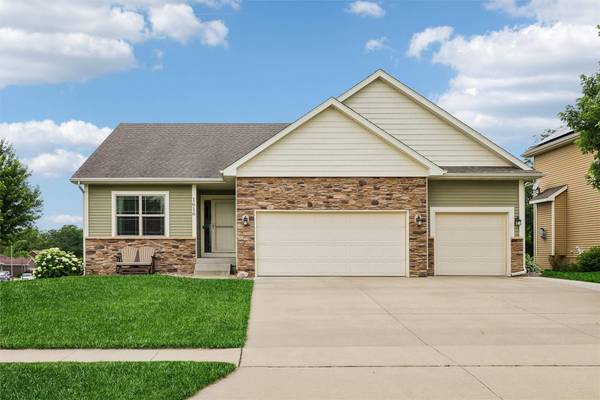 1616 SE Coralberry Drive, Ankeny, IA 50021