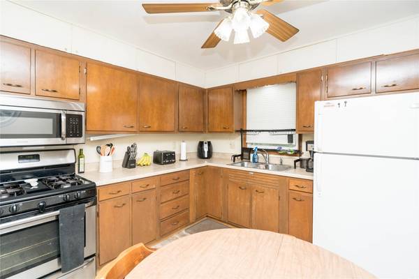 3909 Toronto Street, Ames, IA 50014
