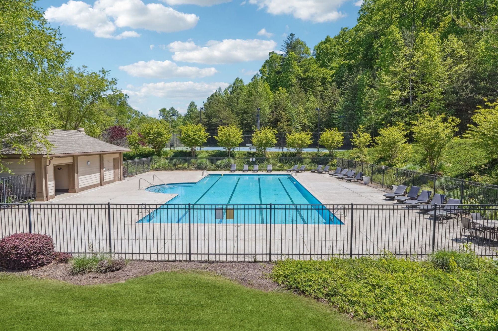 Achasta Pool Photo With Seating