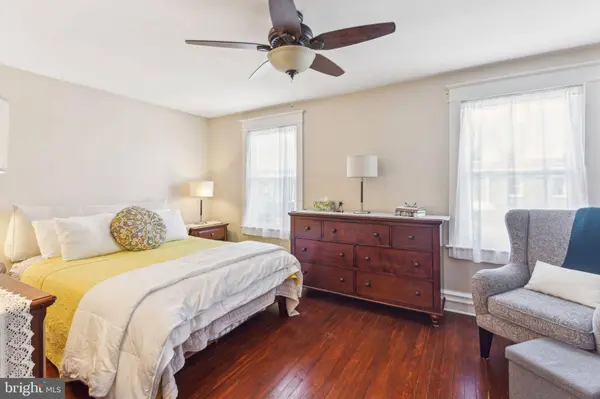 102 COOPER AVE, Collingswood, NJ 08108