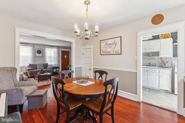 102 COOPER AVE, Collingswood, NJ 08108