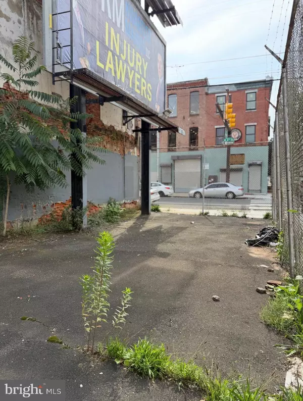 1955 N 2ND ST, Philadelphia, PA 19122