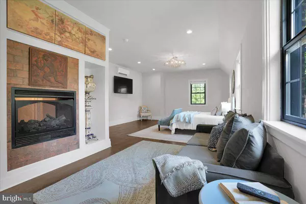 301 STATION AVE, Haddon Heights, NJ 08035