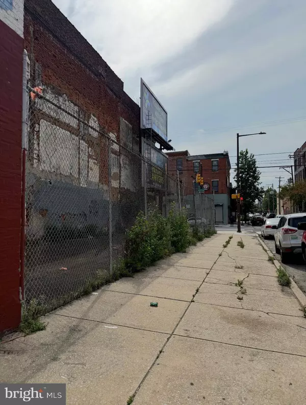 1955 N 2ND ST, Philadelphia, PA 19122