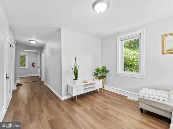 217 OAK ST, Williamstown, NJ 08094