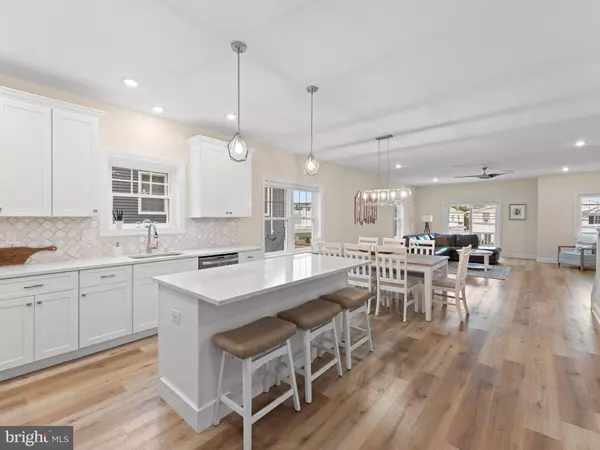 1816 NEW YORK AVE, Wildwood, NJ 08260