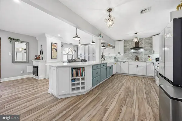 121 CENTURA, Cherry Hill, NJ 08003