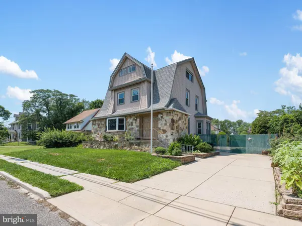 1211 ELDRIDGE AVE, Oaklyn, NJ 08107