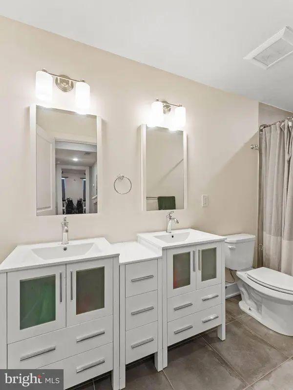 1950-00 N 6TH ST #3, Philadelphia, PA 19122