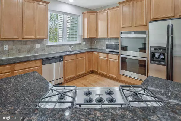 9786 CORBETT PL, Manassas Park, VA 20111