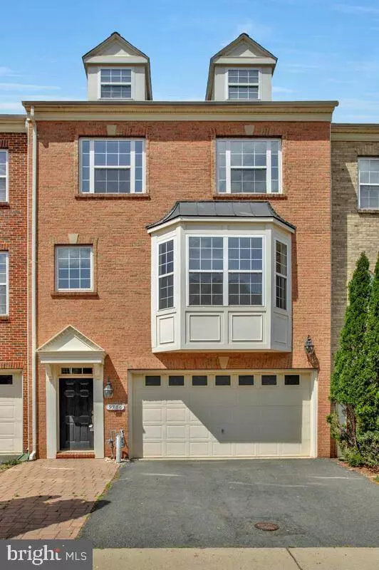 9786 CORBETT PL, Manassas Park, VA 20111