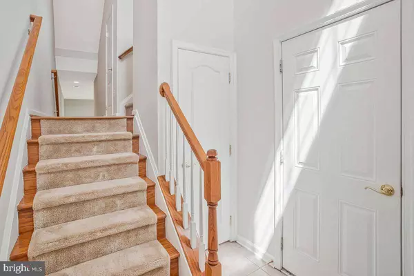 9786 CORBETT PL, Manassas Park, VA 20111