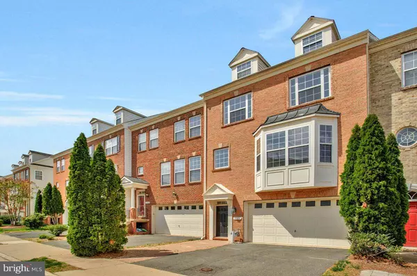 9786 CORBETT PL, Manassas Park, VA 20111