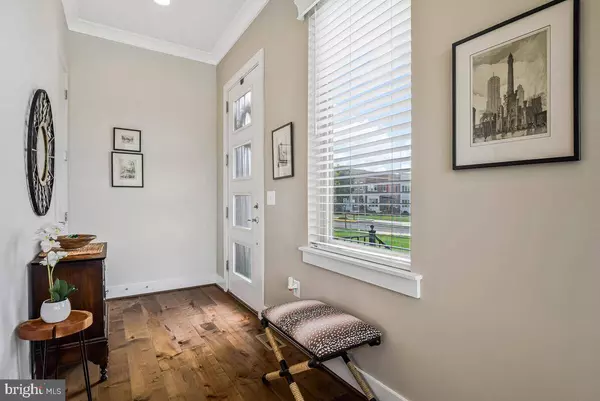 9301 QUADRANGLE ST, Lorton, VA 22079