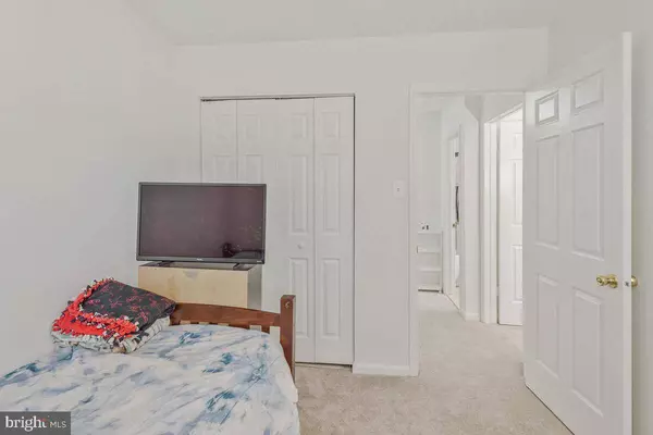 3022 DUNLEIGH CT, Woodbridge, VA 22192