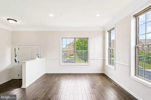 22635 NAUGATUCK SQ, Ashburn, VA 20148