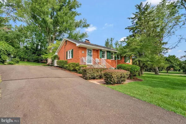 6430 CANNON DR, Warrenton, VA 20187