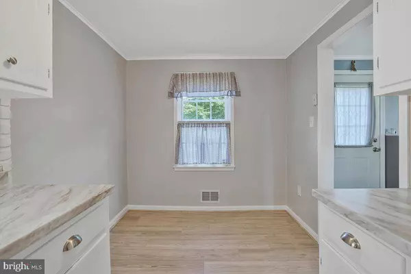 1223 FOX RUN PL, Woodbridge, VA 22191