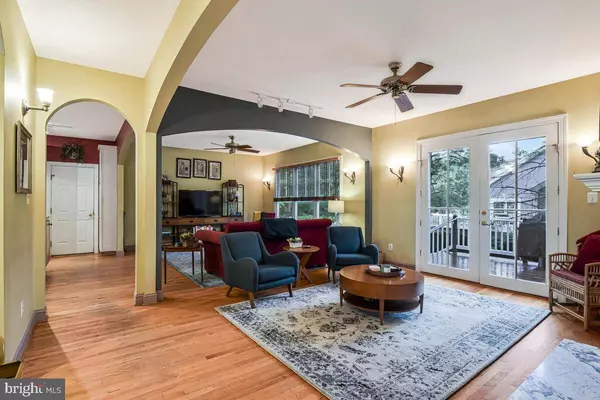 9800 COURTHOUSE RD, Vienna, VA 22181