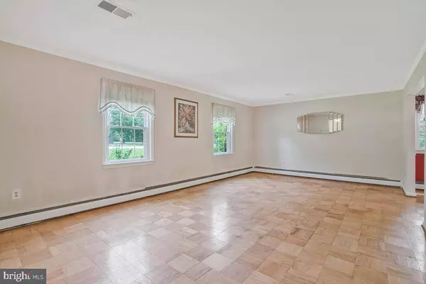 10524 ANITA DR, Lorton, VA 22079