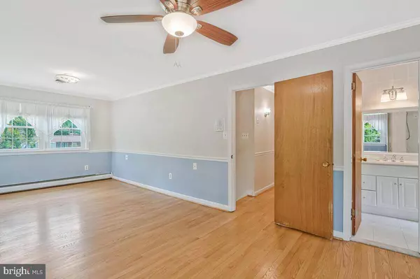 10524 ANITA DR, Lorton, VA 22079