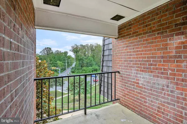 8300 TOBIN RD #34, Annandale, VA 22003