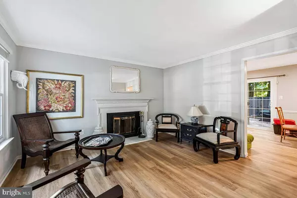 10117 SCHOOLHOUSE WOODS CT, Burke, VA 22015