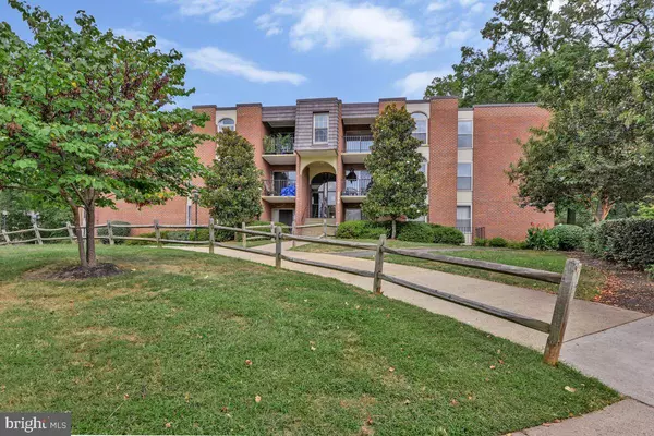 8300 TOBIN RD #34, Annandale, VA 22003