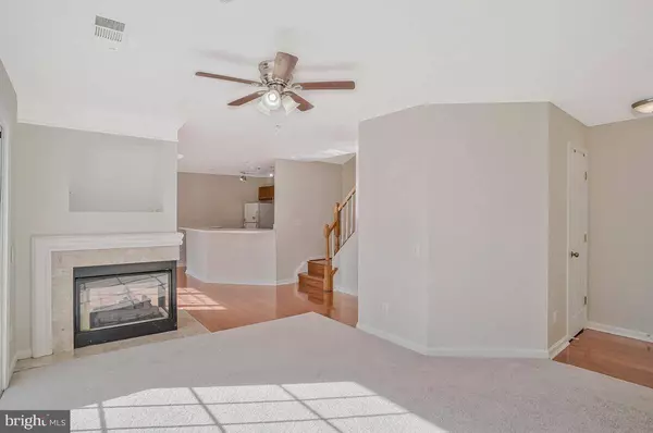 11761 TOLSON PL #11761, Woodbridge, VA 22192