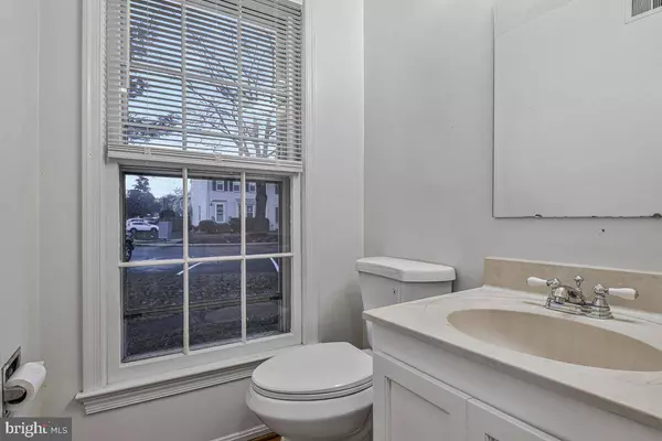 7865 PARTHIAN CT, Springfield, VA 22153