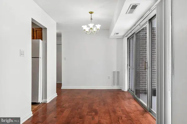 1604 RENATE DR #104, Woodbridge, VA 22192