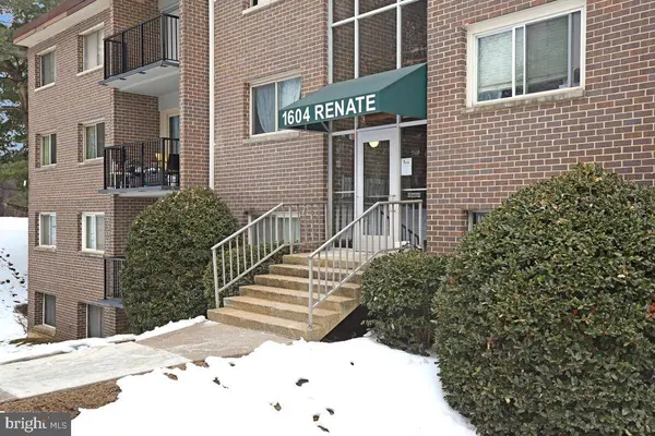 1604 RENATE DR #104, Woodbridge, VA 22192