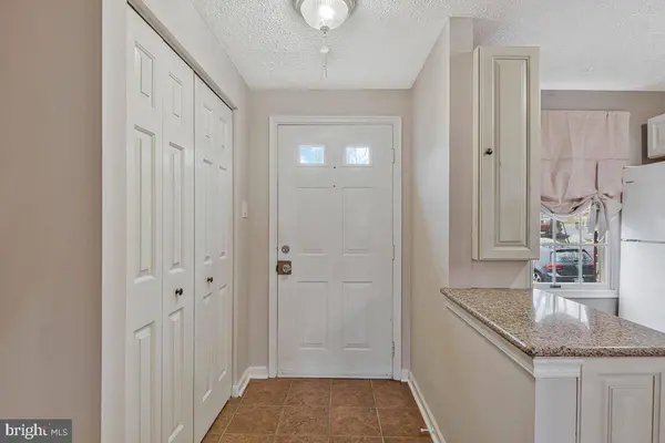 8524 BLUE ROCK LN, Lorton, VA 22079