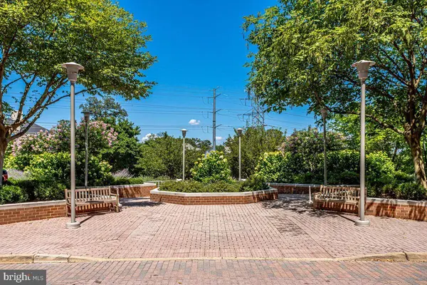 11800 SUNSET HILLS RD #514, Reston, VA 20190
