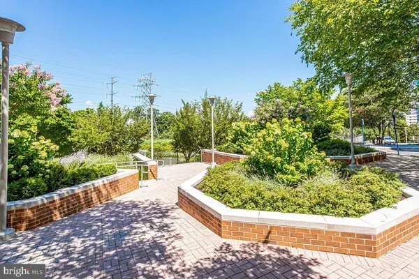 11800 SUNSET HILLS RD #514, Reston, VA 20190