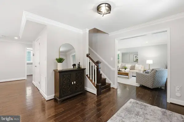 2638 OAKTON GLEN DR, Vienna, VA 22181