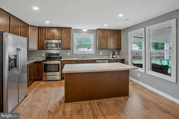 408 S BROOKS DR, Fredericksburg, VA 22408