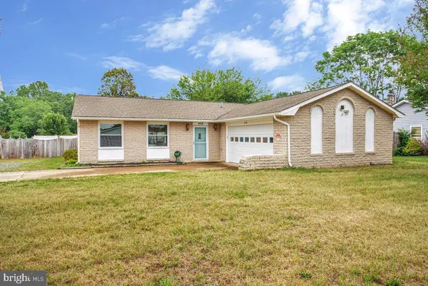 408 S BROOKS DR, Fredericksburg, VA 22408