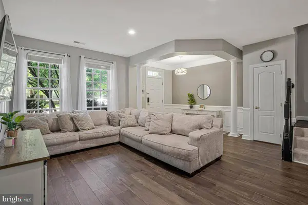 10613 BRISTOW STATION DR, Bristow, VA 20136