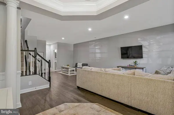 10613 BRISTOW STATION DR, Bristow, VA 20136