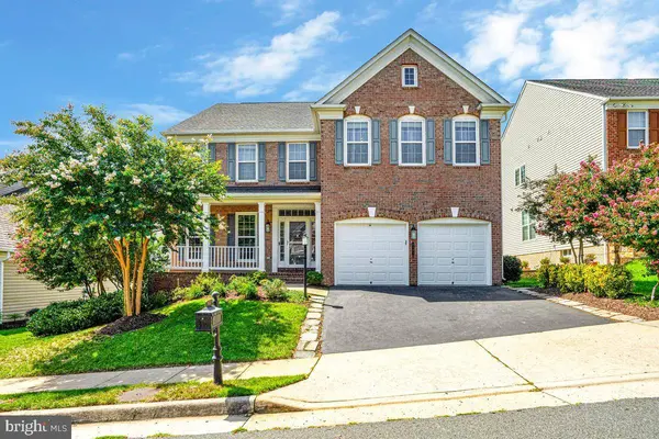 8185 PAPER BIRCH DR, Lorton, VA 22079