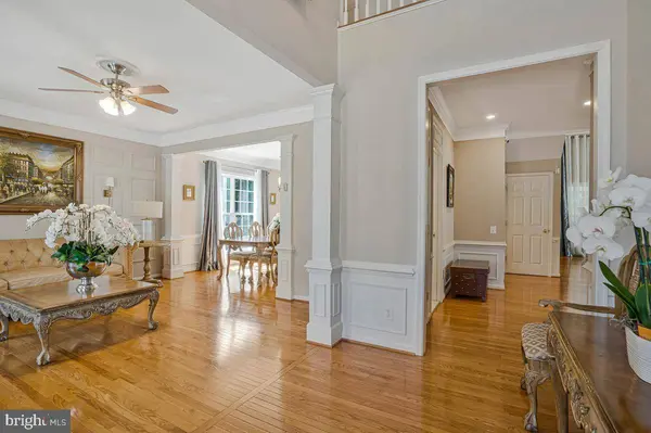 8185 PAPER BIRCH DR, Lorton, VA 22079