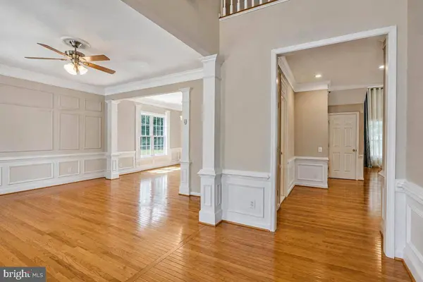 8185 PAPER BIRCH DR, Lorton, VA 22079