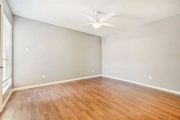 8560 Park Lane #136, Dallas, TX 75231
