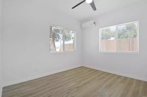 6478 Scimitar DR, San Diego, CA 92114