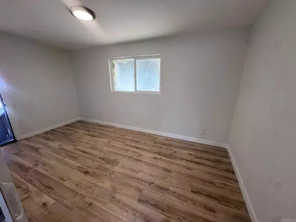 2541 Roseview PL, San Diego, CA 92105