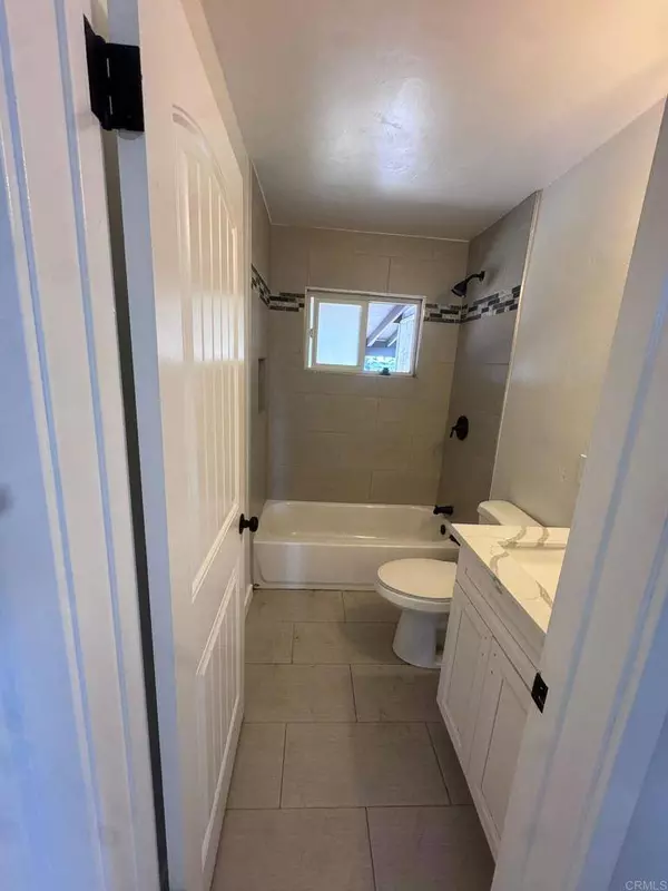 2541 Roseview PL, San Diego, CA 92105