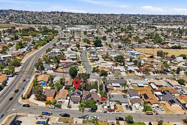 618 Felicita AVE, Spring Valley, CA 91977