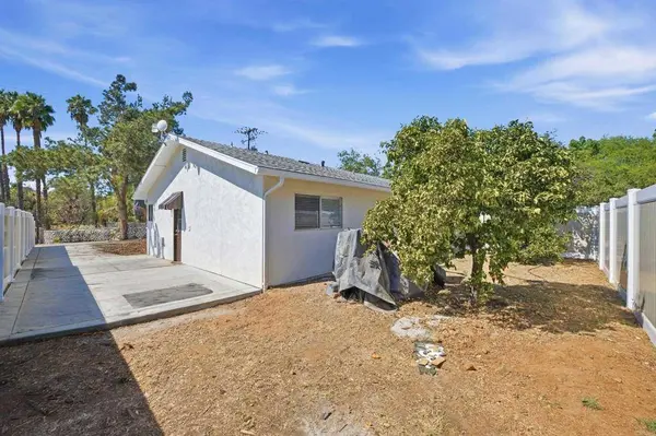 2005 07 Camino Rainbow, Fallbrook, CA 92028