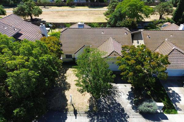 2220 Atchenson ST, Stockton, CA 95210